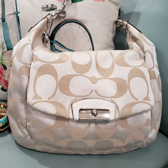 RARE FIND COACH SIGNATURE MONOGRAM HOBO HANDBAG.  COACH F22310 - Picture 1 of 12